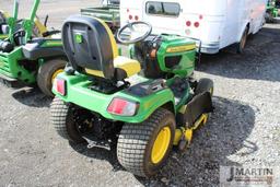 JD X710 riding mower