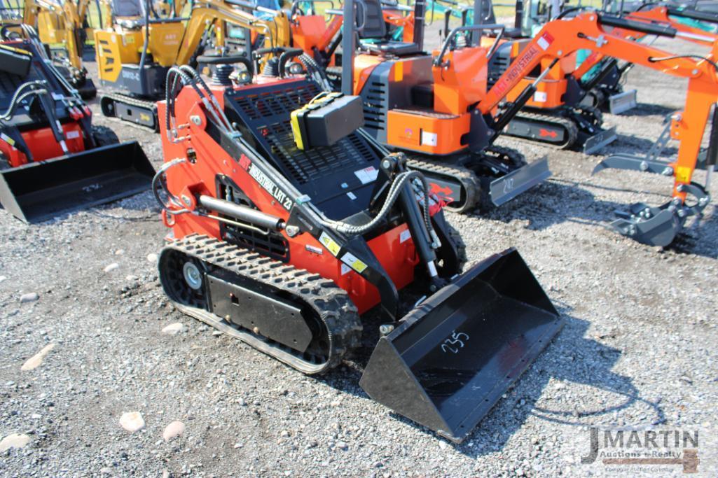 AGT Industrial LRT23 mini skid loader