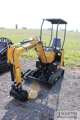 AGT Industrial H12R mini excavator