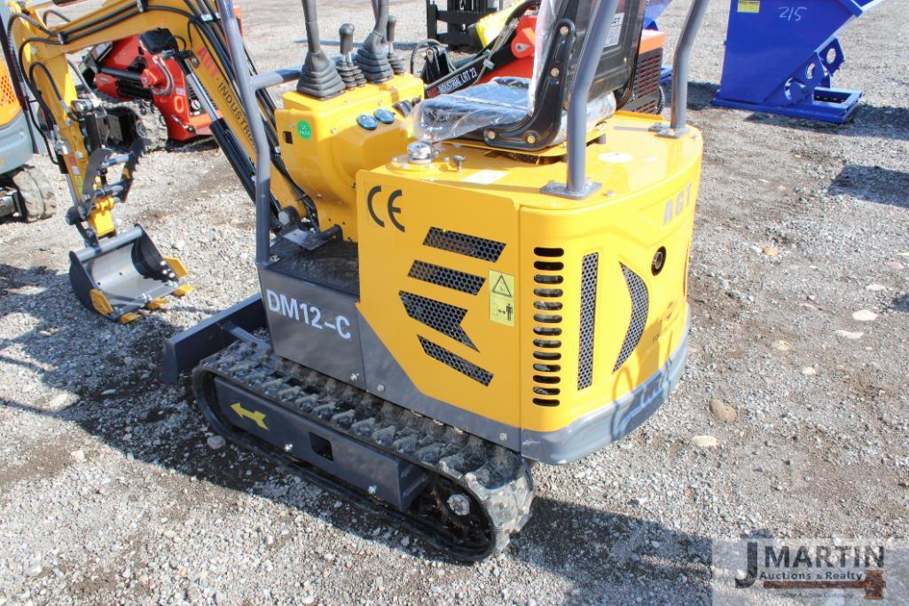 AGT Industrial DM12-C mini excavator