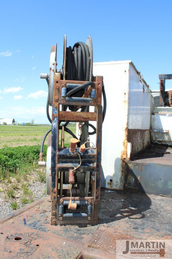 2006 International 7500 boom/ crane truck