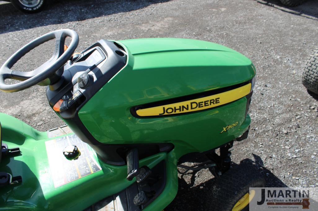JD X300 riding mower