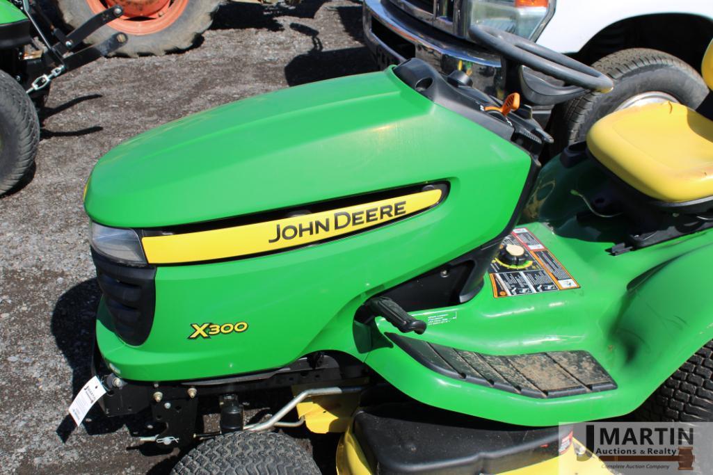 JD X300 riding mower