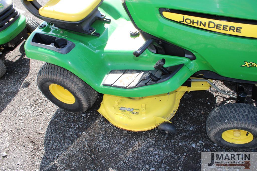 JD X300 riding mower