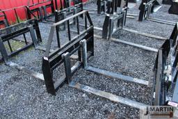 Kivel...3500# skid mount pallet forks