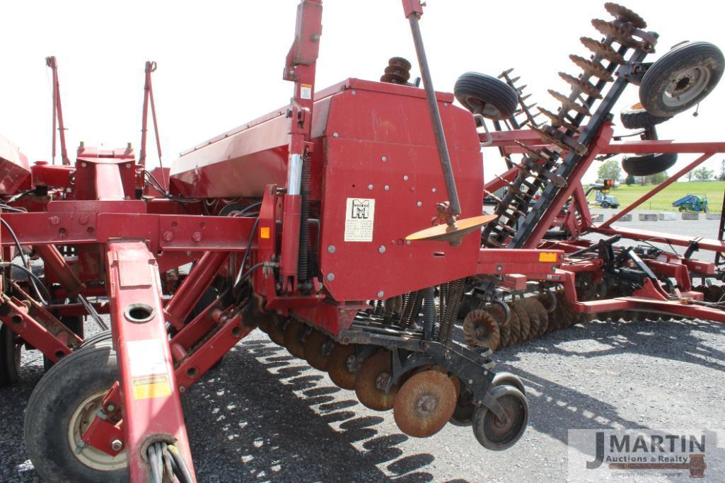 CIH 5500 mulch/till 30'grain drill