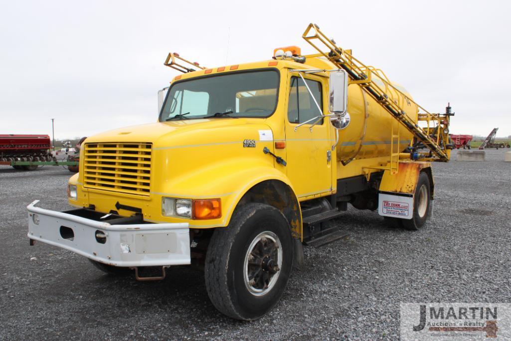 1994 Int 4900 truck