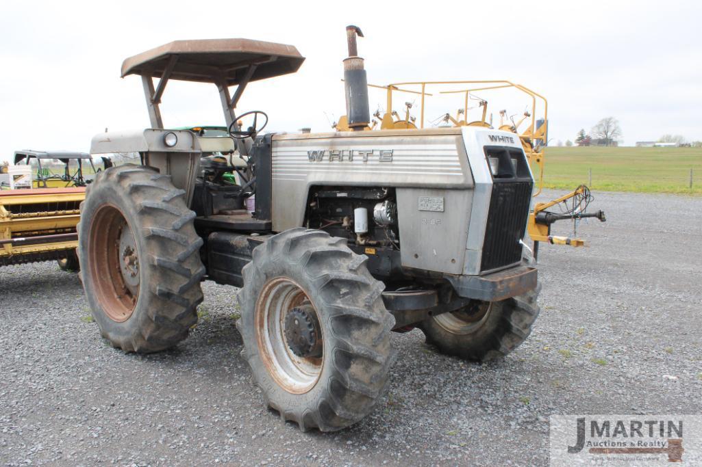 White 2-85 Field Boss tractor