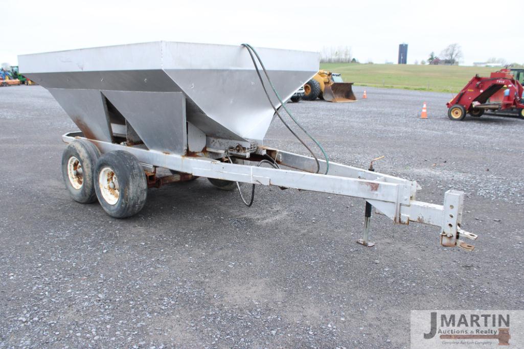 Wilmar 4 ton fert spreader