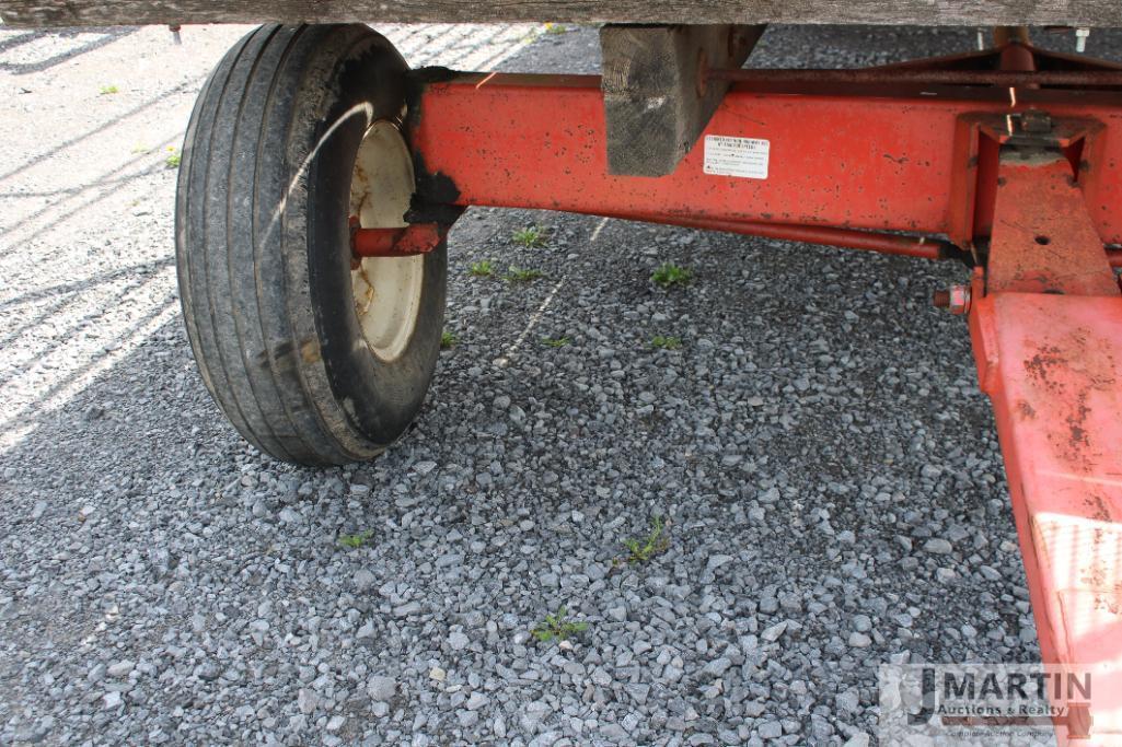 H&S 9'x18' hay wagon