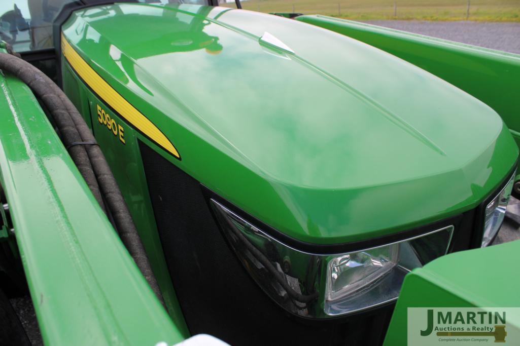 2021 JD 5090E tractor