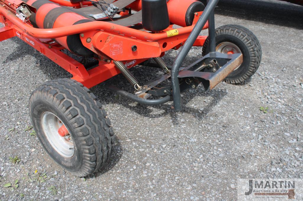 Kuhn RW1400 bale wrapper