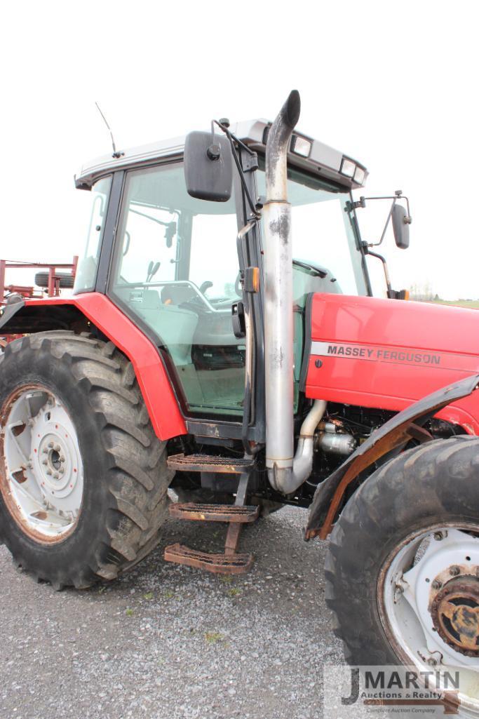 MF 8270 tractor