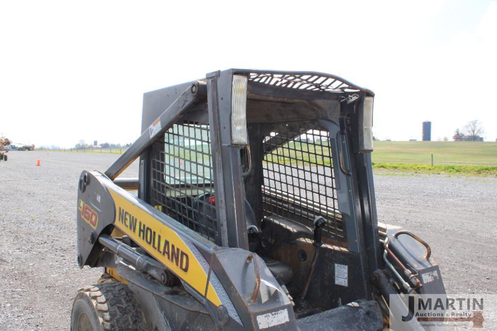 NH L160 skid loader