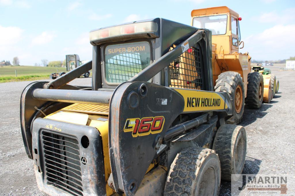 NH L160 skid loader