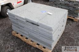 Pallet of 1.5'' bluestone patio kit