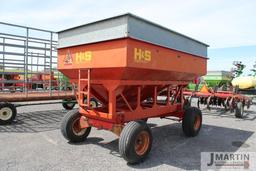 H&S 300bu gravity wagon