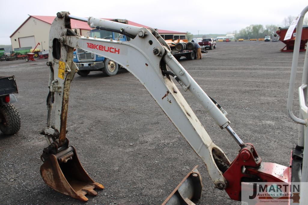 2017 Takeuchi TB216 mini excavator