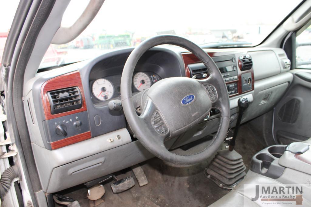 2005 Ford F250 service truck