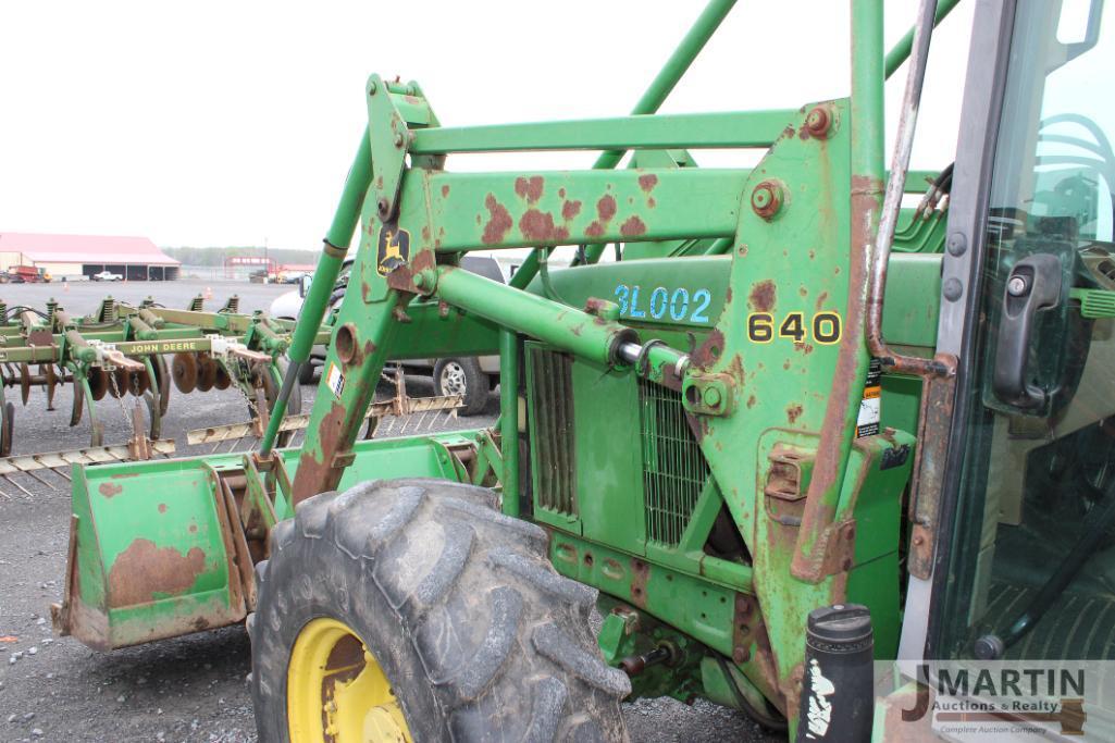 JD 6200 tractor w/ JD 640 loader