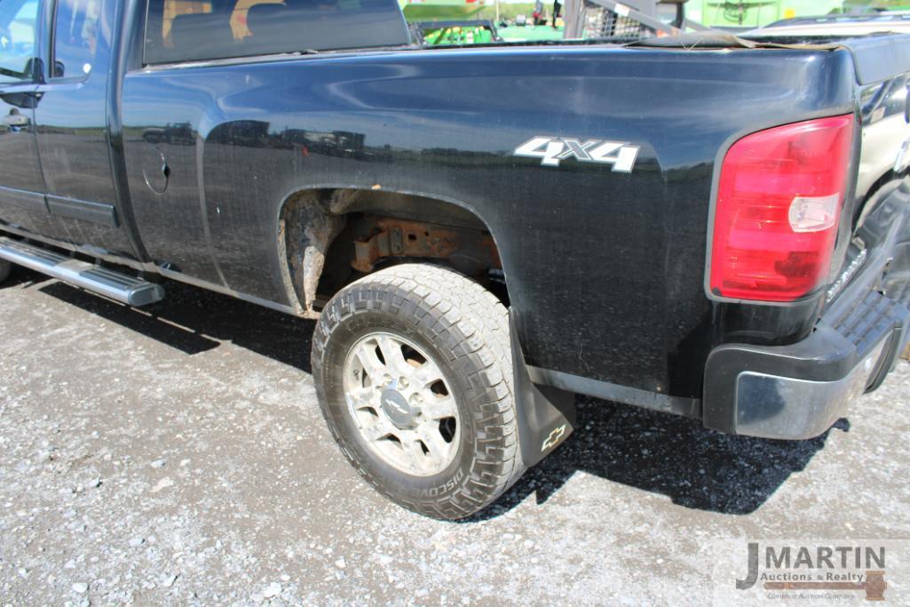 2011 Chevy Silverado 3500 pickup