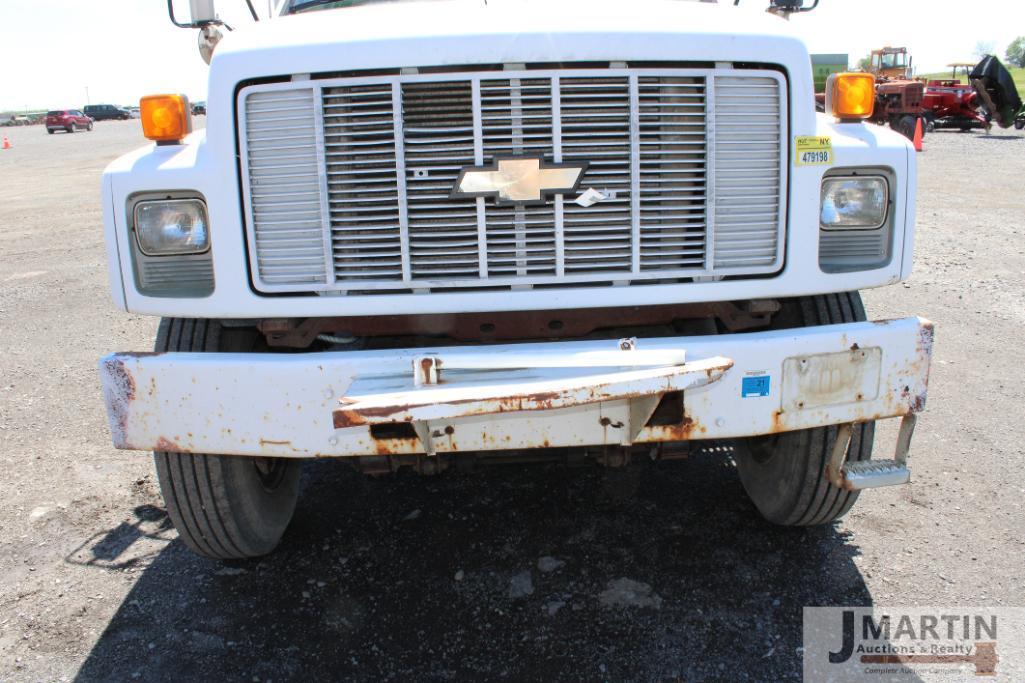 2002 GMC 7500 dump truck