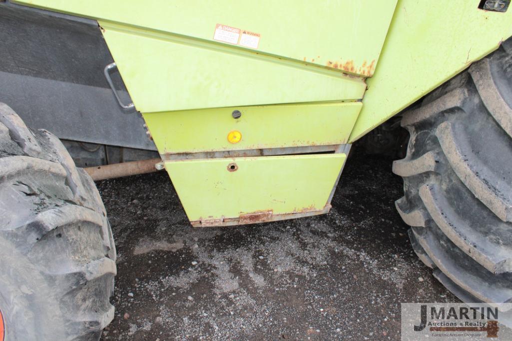 Claas Jaguar 860 forage harvester