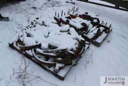 Lot of chisel springs & axles