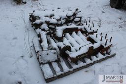 Lot of chisel springs & axles