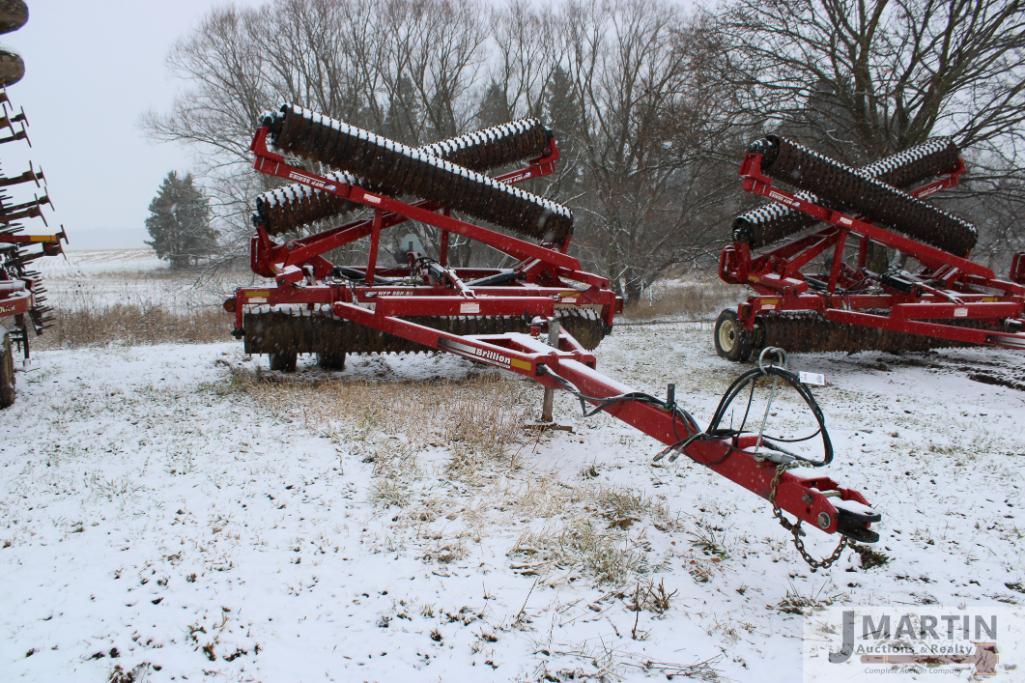 Brillion Landoll WFP34 floating packer