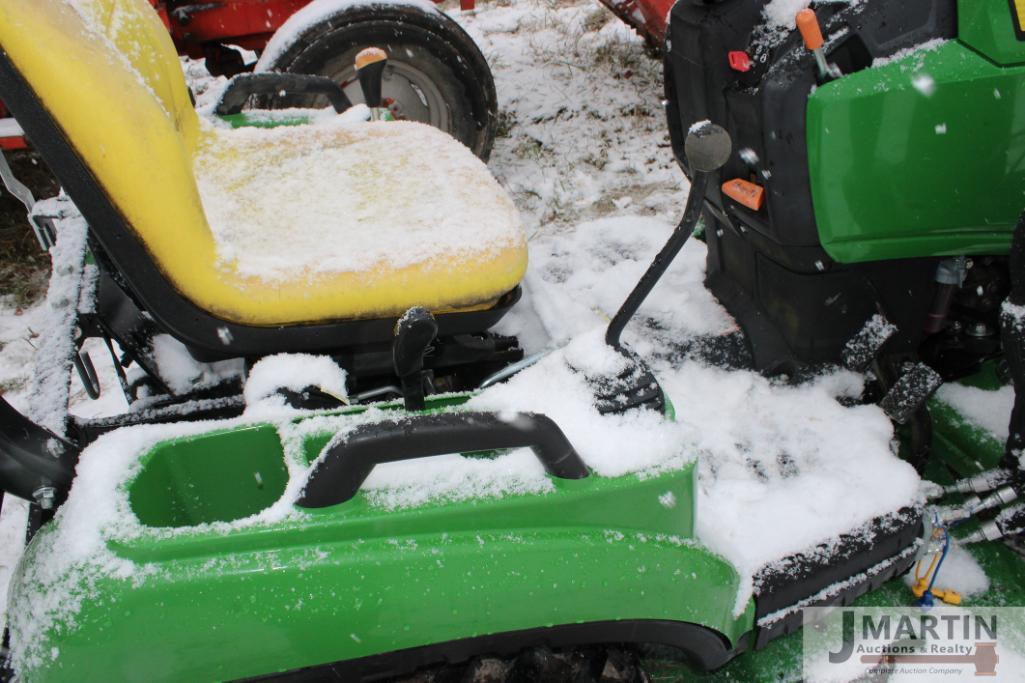 2021 JD 1023E compact w/ 120R front loader
