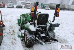 2021 JD 1023E compact w/ 120R front loader