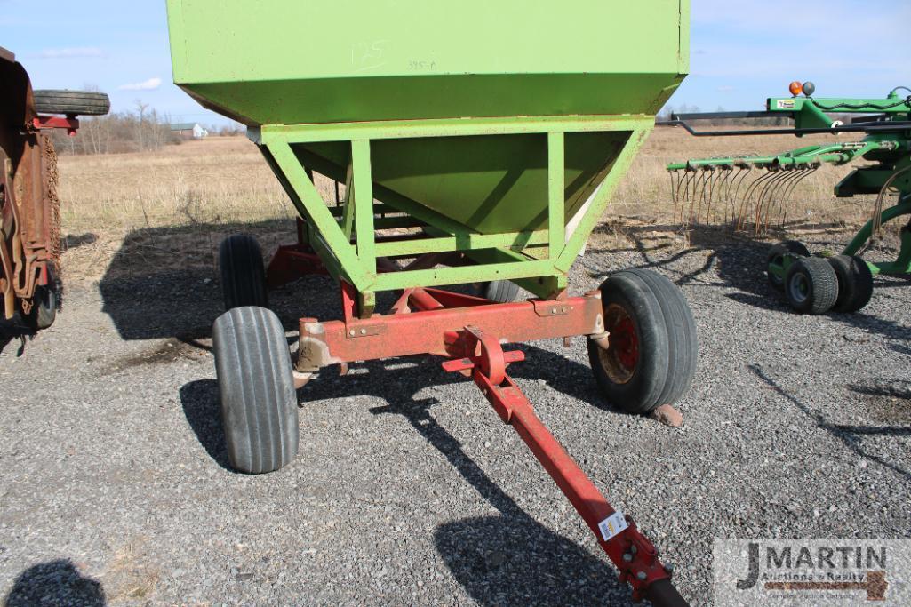 Parker 2000 gravity wagon