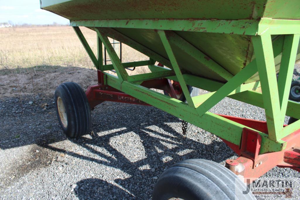 Parker 2000 gravity wagon