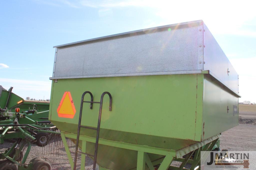 Parker 2000 gravity wagon