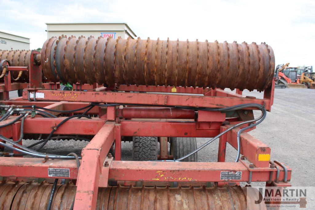 Brillion 27' flat fold cultimulcher