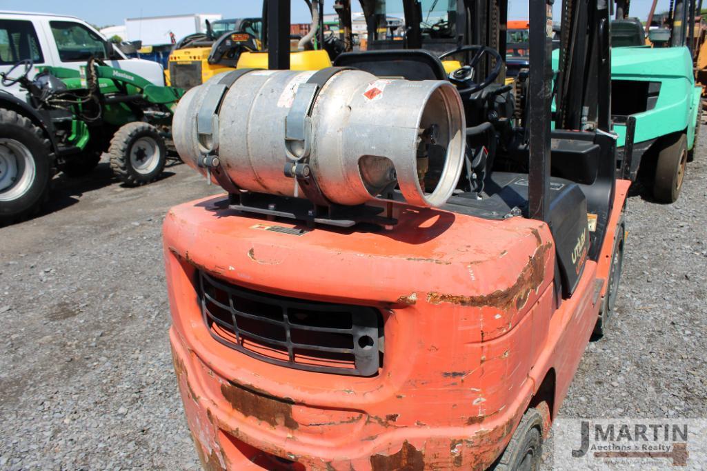 Utilee UT25P forklift