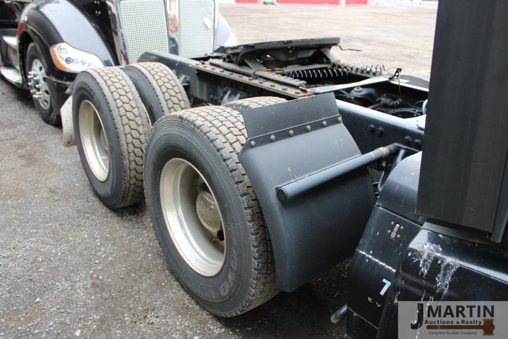 2019 Kenworth T680 semi