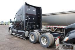 2019 Kenworth T680 semi