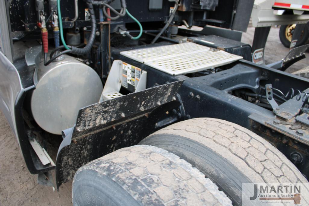 2019 Kenworth T680 semi