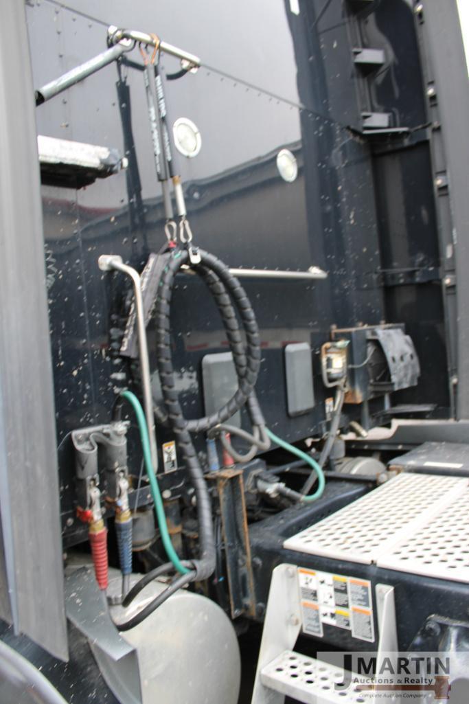 2019 Kenworth T680 semi