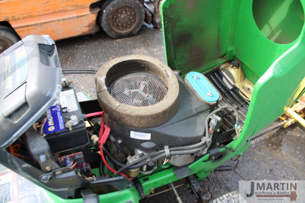 JD 335 riding mower