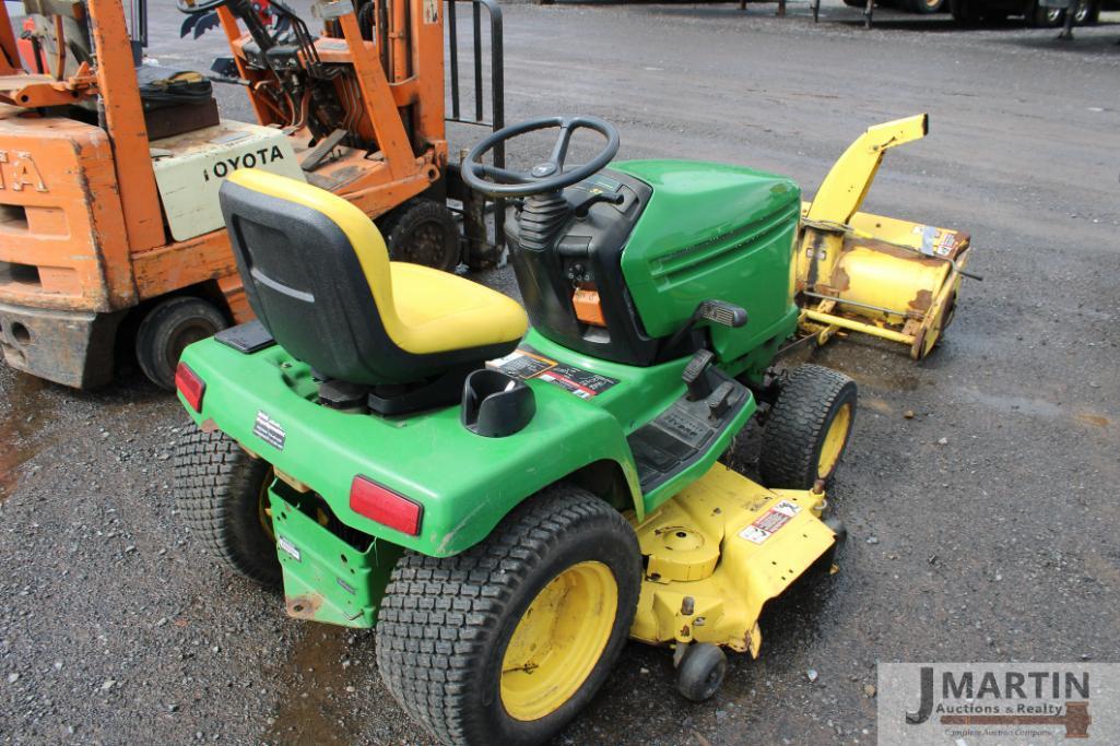 JD 335 riding mower