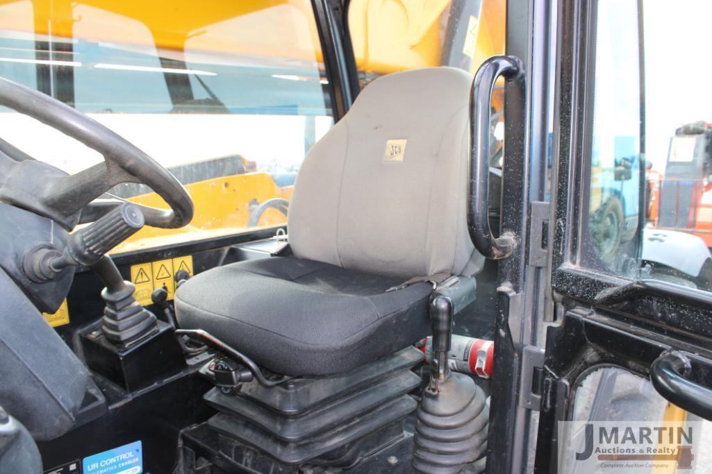 2018 JCB 507-42 telehandler