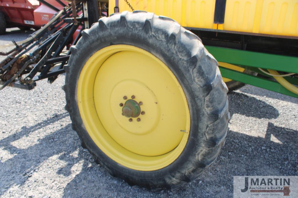 Bestway 750 pull type sprayer