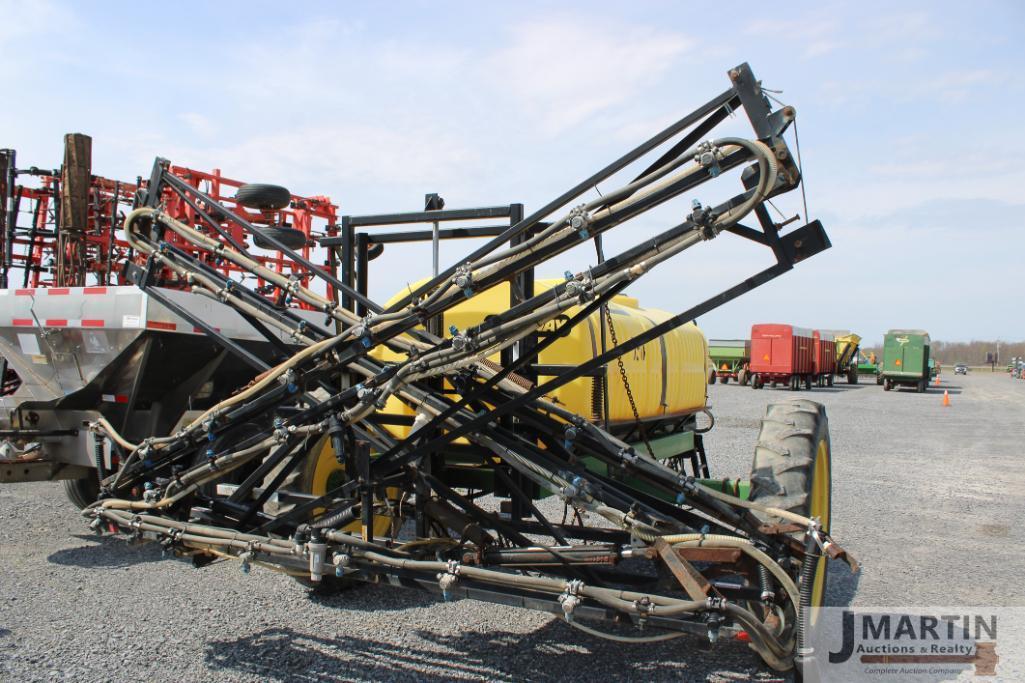 Bestway 750 pull type sprayer