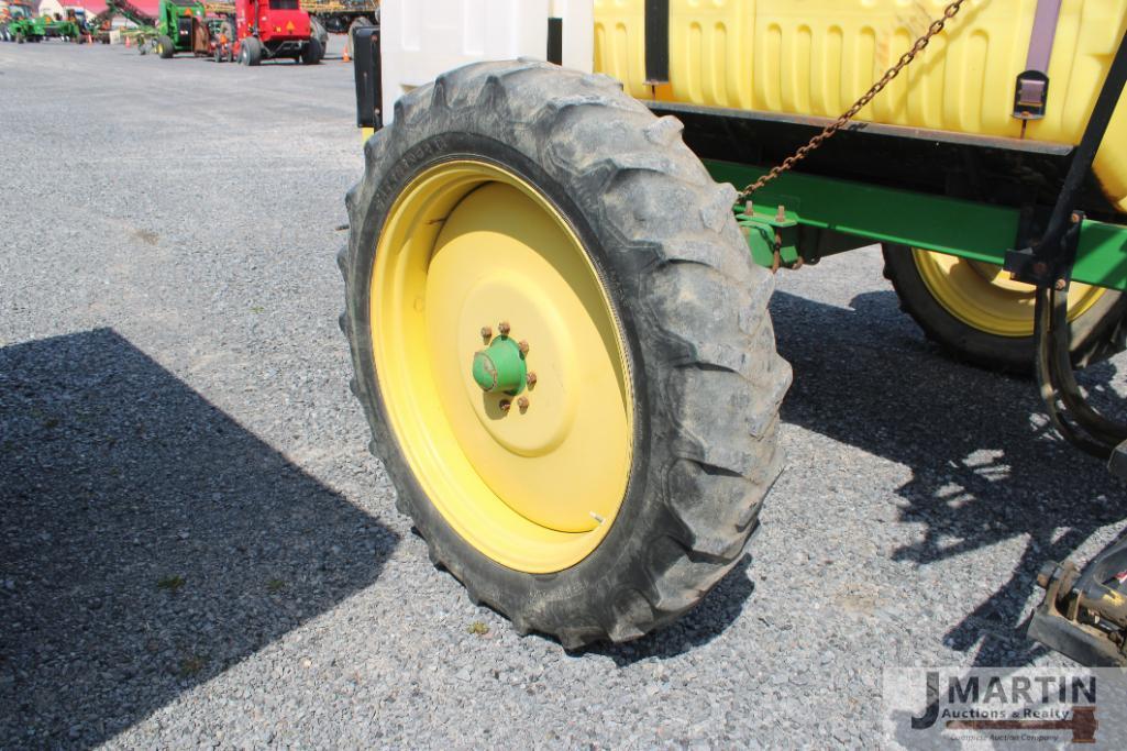 Bestway 750 pull type sprayer
