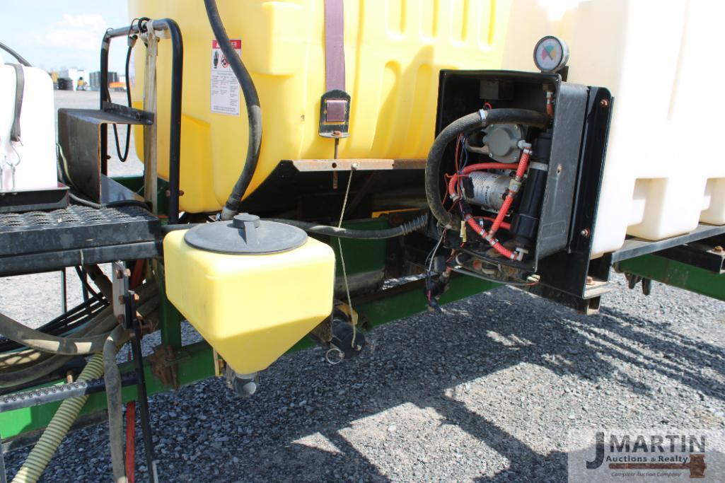 Bestway 750 pull type sprayer