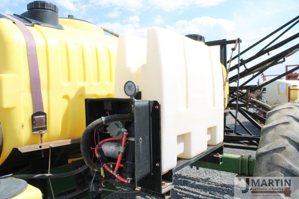 Bestway 750 pull type sprayer