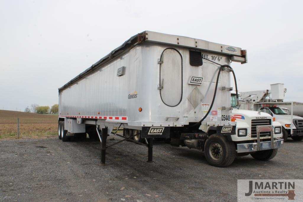 2016 East 39' x 96''x 60'' end dump trailer